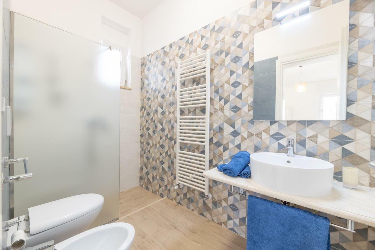 Oro Blu Otel Torre Suda Dış mekan fotoğraf